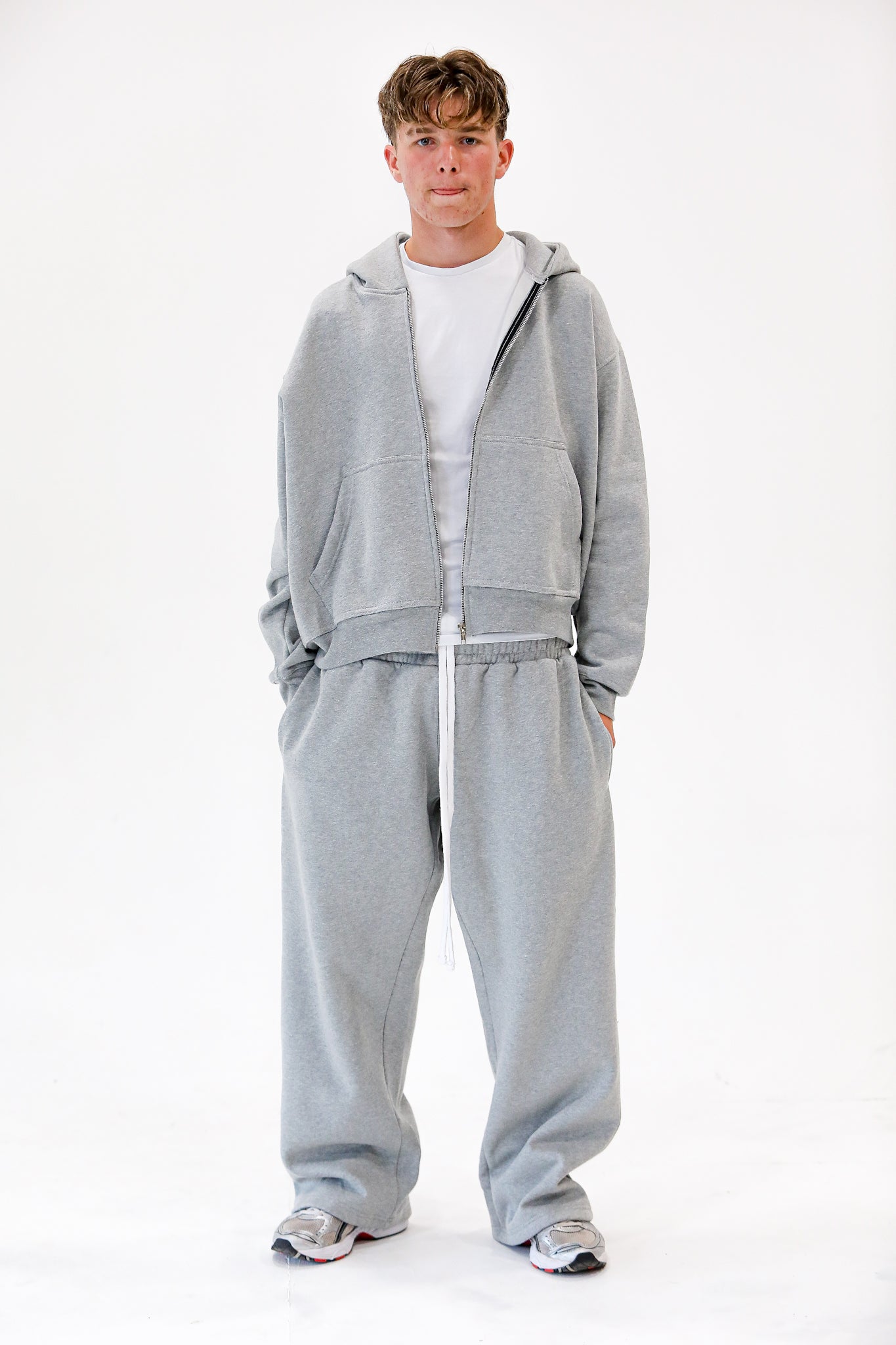 GREY CLOUD TRACKSUIT