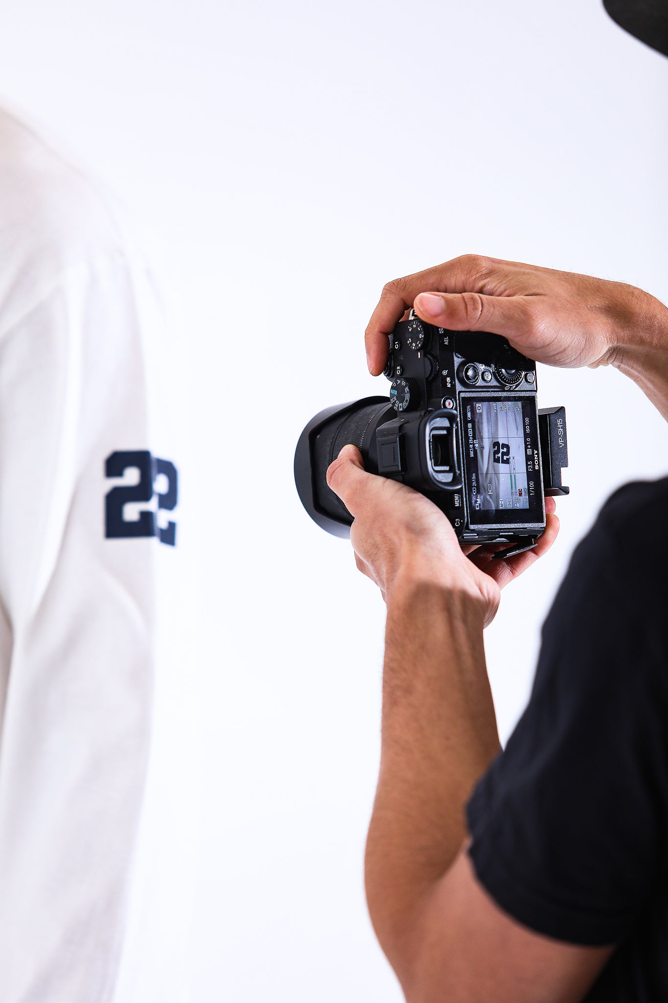 WHITE 22 LONG-SLEEVE JERSEY